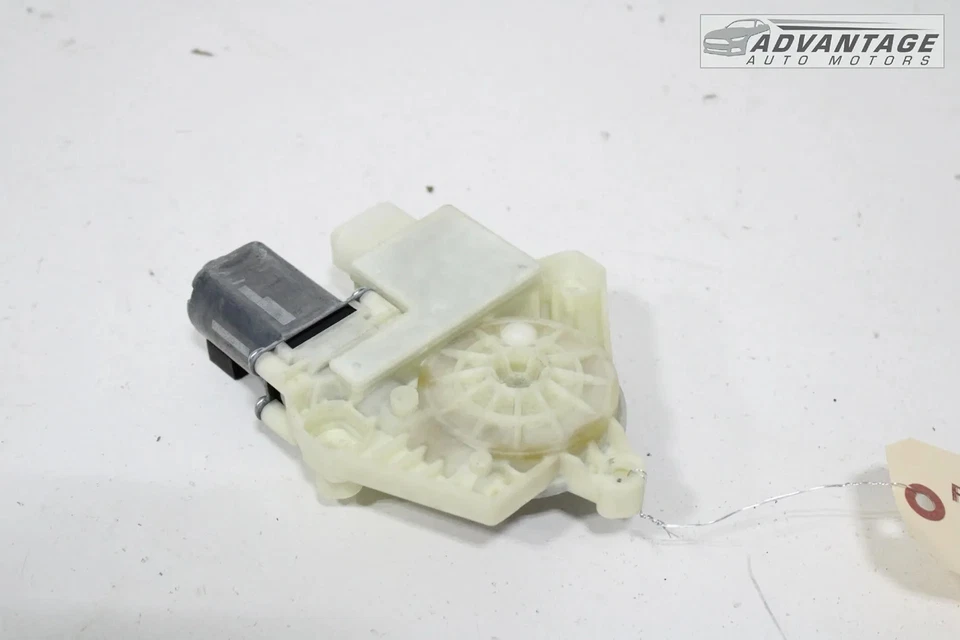 2017-2022 BMW 740I XDRIVE G12 FRONT LEFT SIDE DOOR WINDOW REGULATOR MOTOR OEM - Image 3 of 4