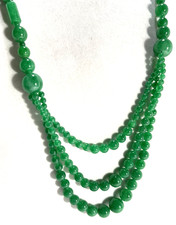 VTG Green Pecking Glass Beaded Necklace 15" Drop 30" Length. 3 Graduated Endings