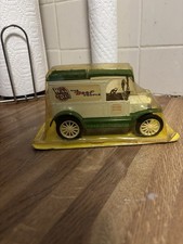 Ertl 1913 Ford Model T Delivery Truck Diecast Coin Bank for Winn-Dixie Stores