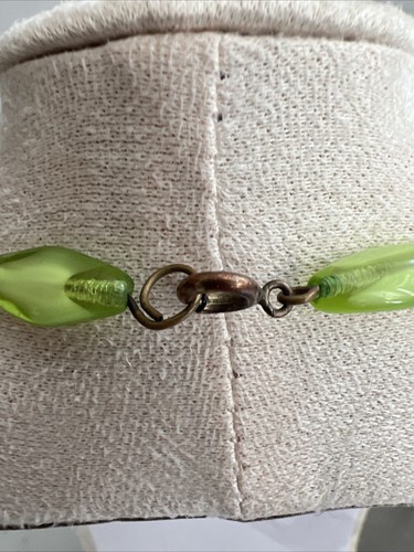 Vintage Estate Green AB Faceted Austrian Crystal Necklaces and Stretch Bracelet - Picture 7 of 8