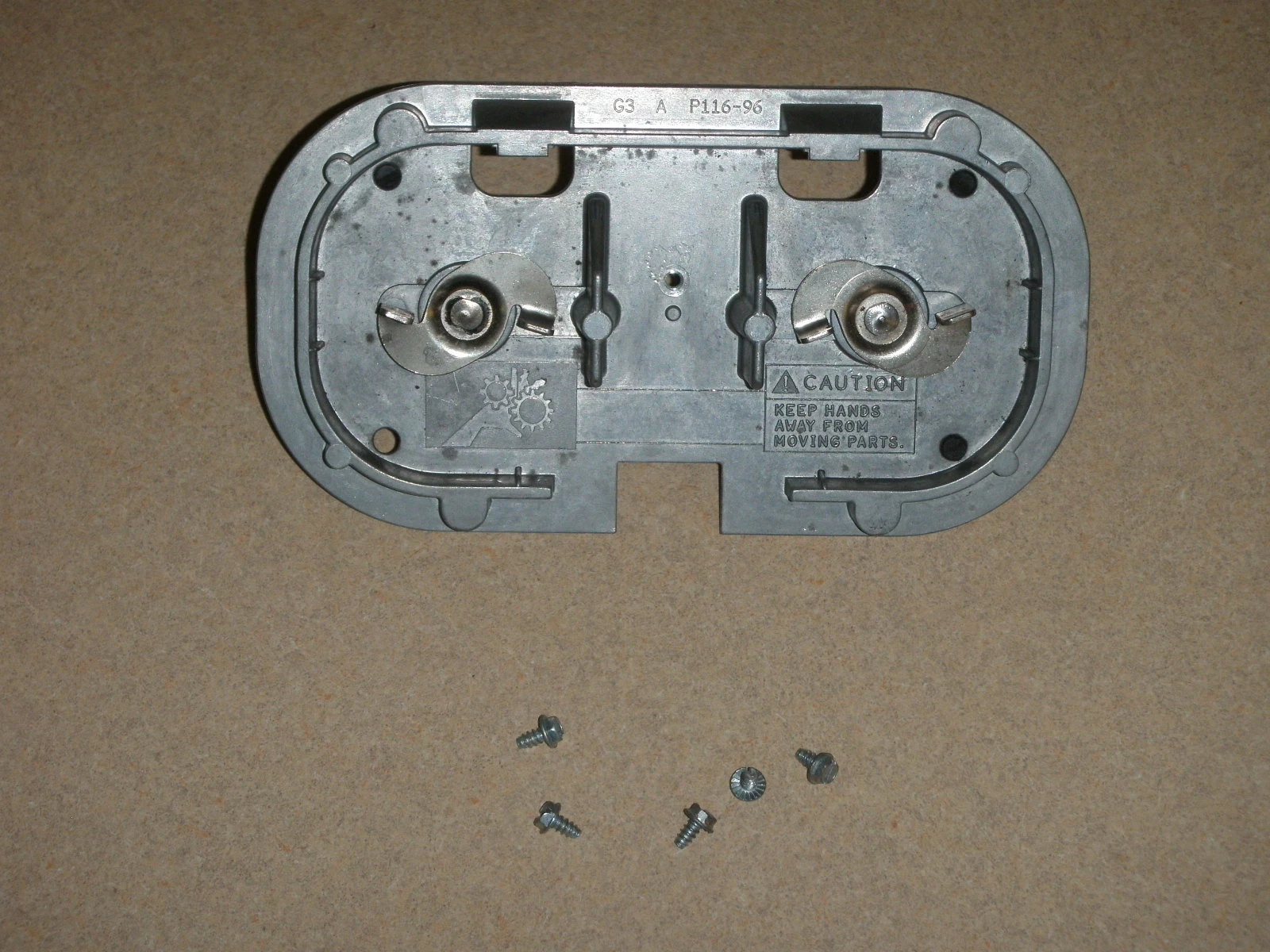 West Bend Bread Maker Docking Station Bearing Assembly Model 41080 41080R 41080Z