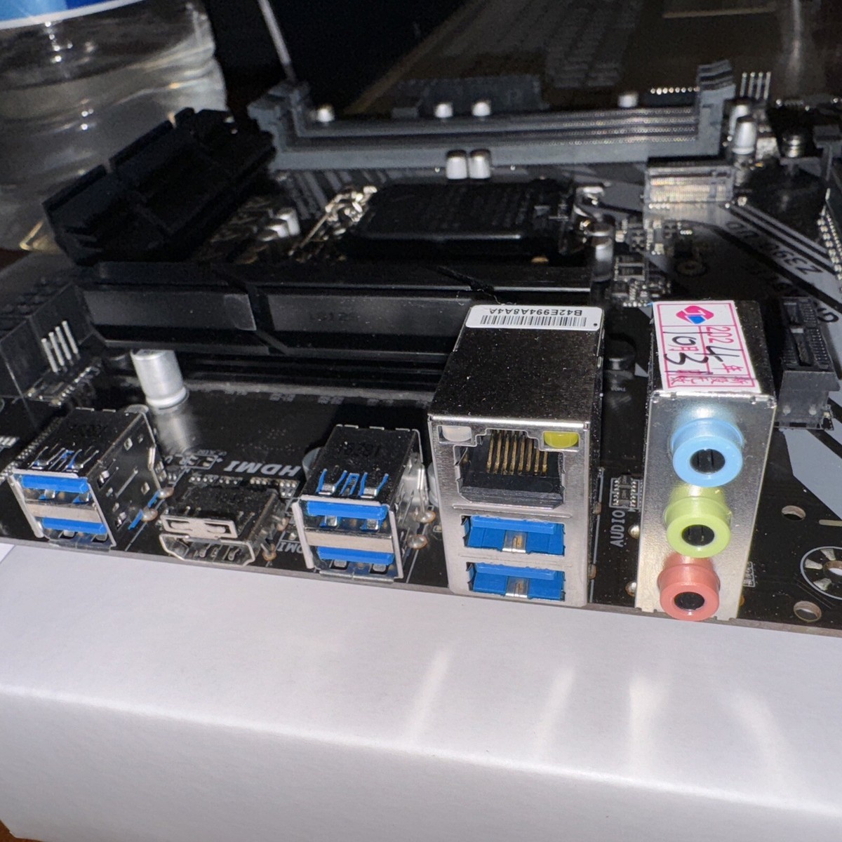 GIGABYTE Z390 UD Intel 8th/9th Gen DDR4 LGA 1151 SATA 6Gb/s ATX