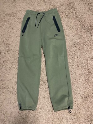 green nike tech fleece pants
