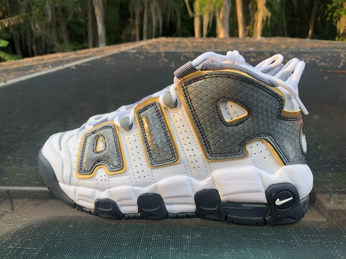 New Nike Air More Uptempo White Anthracite Snakeskin (GS) Size 4  (CQ4583-100)