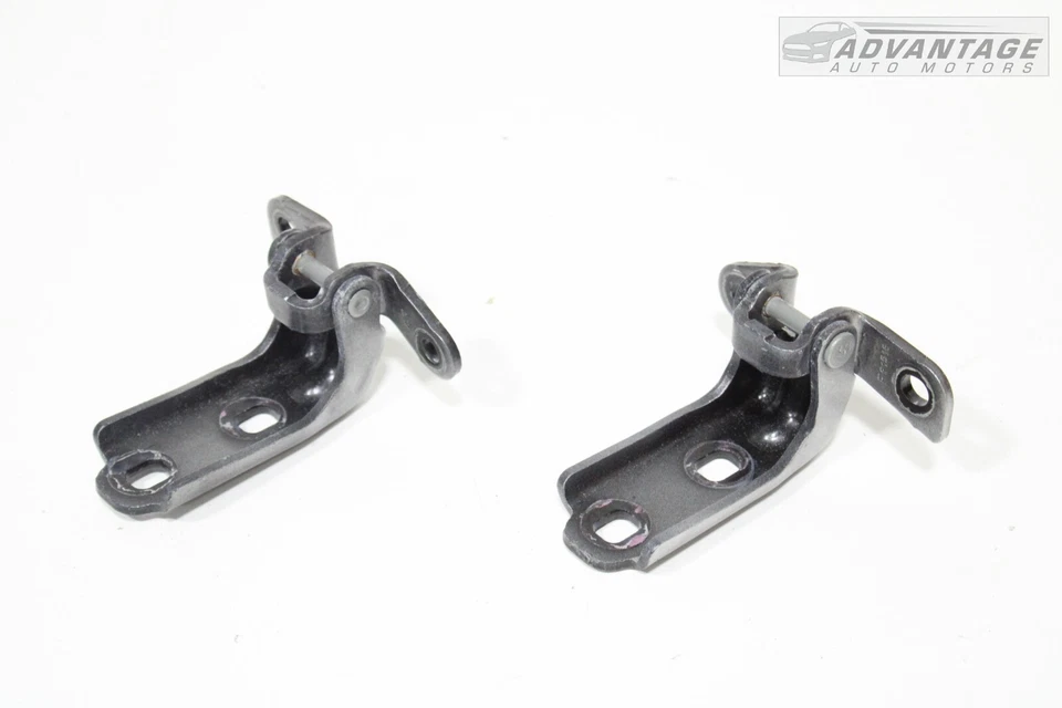 Cadillac CT6 2016-2020 JUEGO DE BISAGRAS DE PUERTA SUPERIOR E INFERIOR DELANTERA IZQUIERDA LADO DEL CONDUCTOR OEM Foto 2 de 4