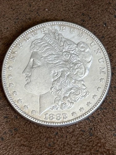 1882- p Morgan Silver Dollar 90% Silver Uncirculated Coin 26.69g  mirror