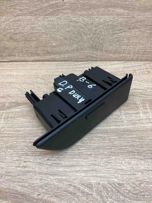 3C4857302 Car Ashtray Fits for Volkswagen Passat B6