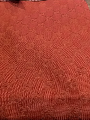Borsa a tracolla Gucci in tela rossa - Foto 3 di 11