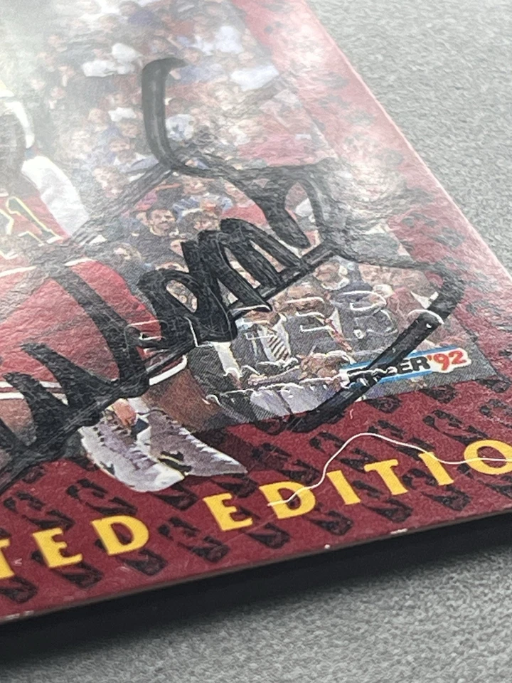 Dikembe Mutombo 1992 Fleer Limited Edition On Card Auto SSP - #11 - Image 3 of 3