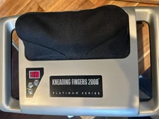 Kneading Fingers 2000 Platinum CS-708 Portable Massager Finger Massager W/O Box