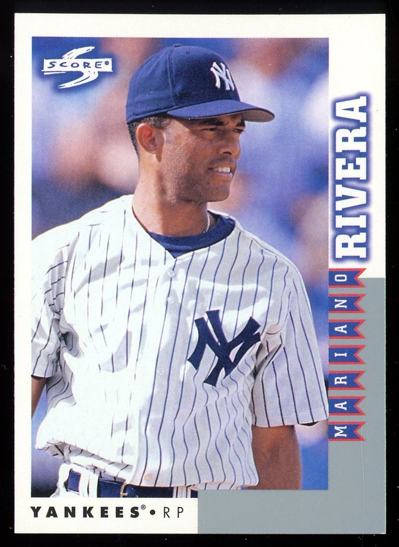 Mariano Rivera #64 (Baseball Cards 1998 Score Rookie Traded) — is it worth grading?