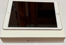 iPad Pro 9.7 inch Wi-fi + cellular 32 GB Rose Gold MLYJ2TY/A