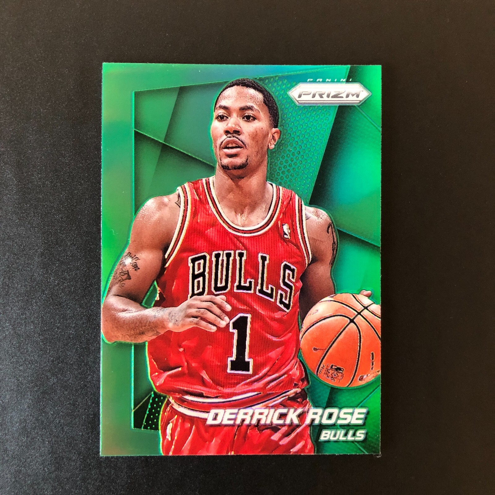 Derrick Rose 2014 - 2015 Panini Prizm #101 Green Prizm Chicago Bulls