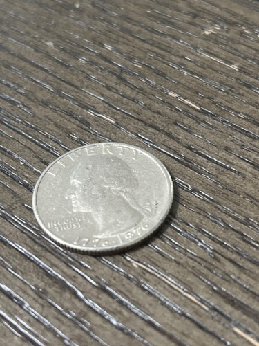 1776-1976 (RARE BICENTENNIAL QUARTER RARE FILLED MINT MARK) - Picture 3 of 4