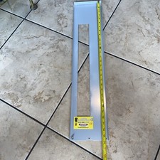 GE DEAD FRONT COVER 200A 120/240V 1 PH 20 SPC LONG 29 3/4 WIDE 6 3/8