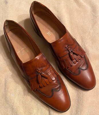 【関税&送料込】Salvatore Ferragamo Dark Brown Corduroy Flar SALVATORE FERRAGAMO Brown Burnished Leather Tassel Kilt