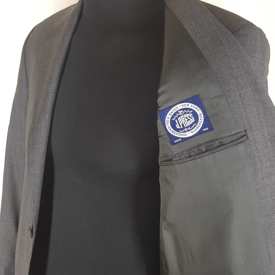 J.Presss Charcoal Gray  Wool Sport Coat -No Pants-3 Rd Btn Roll  Fit 40 -41 Reg - Image 2 of 4