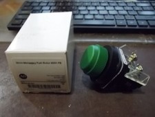 NIB ALLEN BRADLEY 800H-R1D1 SER G 30MM MOMENTARY PUSH BUTTON GREEN (372-1)