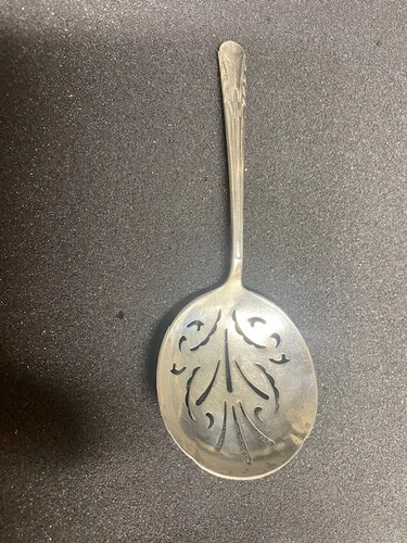 1929 INTERNATIONAL ''ORCHID'' 925 STERLING SILVER BON BON SPOON