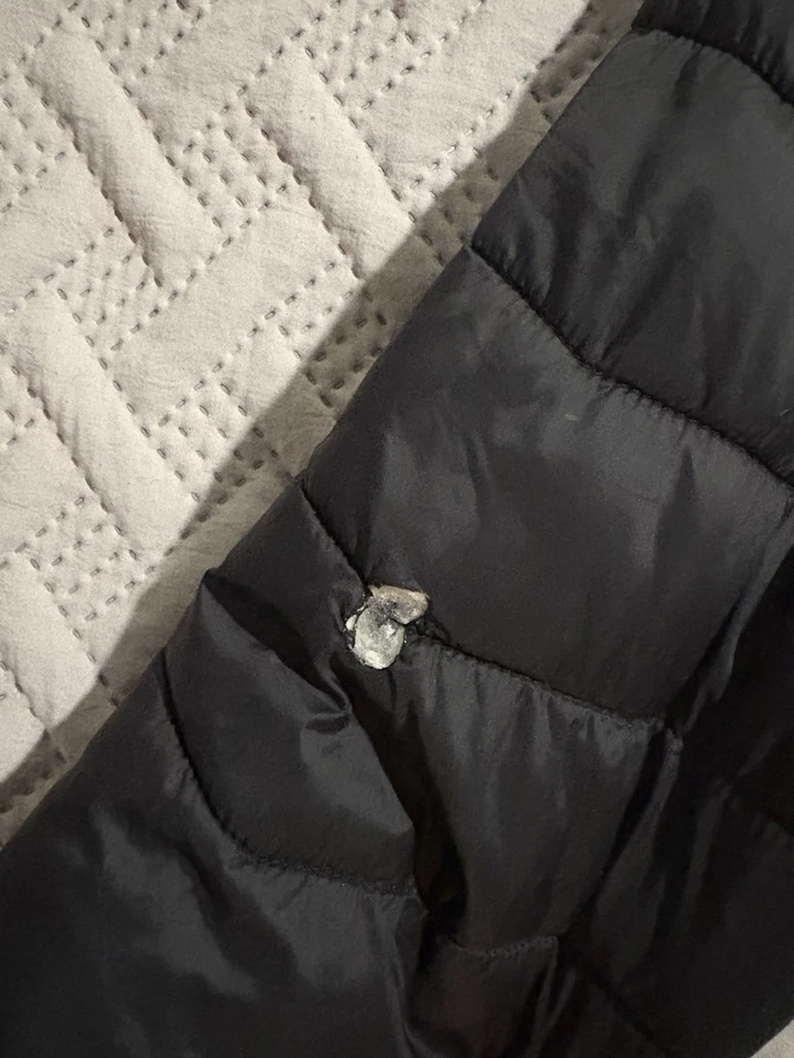 IZOD Chaqueta acolchada con capucha acolchada nueva, grande, negro carbón, IZ3911 Foto 4 de 4