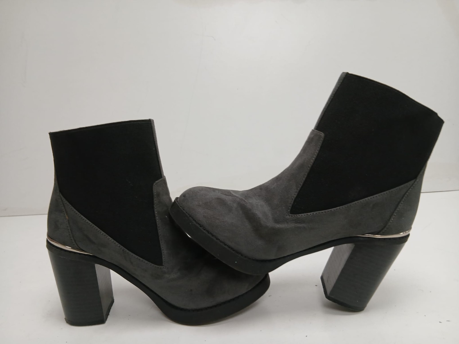 Atmosphere Ladies Grey Suede Ankle Pull On High Heel UK (5) EU (38) BOX 117 image 4