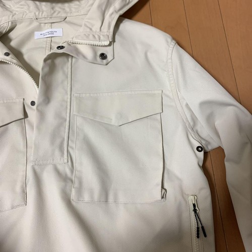 United Arrows Ivory Hooded Nylon Pullover Jacket, Front Pockets, Used - Picture 2 of 7
