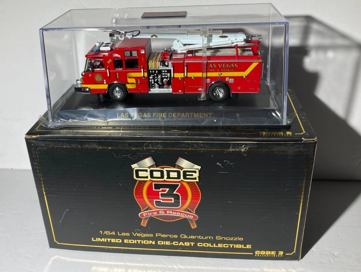 激レア！CODE3 ラスベガス 消防車PierceQuantumPumperE5 Code 3