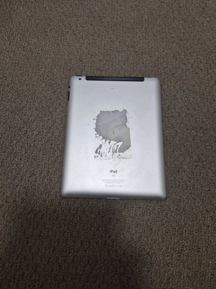 Apple iPad 2 A1396 Wifi 3G 32GB 9.7" 0.7MP 512MB Ram/SOLD AS IS/ PIN LOCKED  - Image 2 of 3