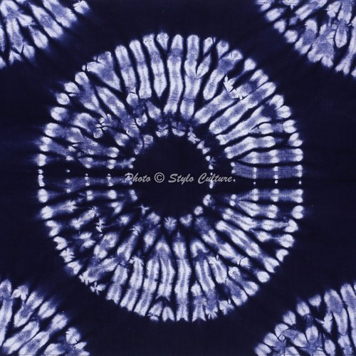 Decorative Cotton Table Runner Shibori Blue Circles Long Tie Dye Table Cover - Picture 5 of 8