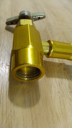 R290 R600 Charging Gauge Set - Brass #3290 - Picture 3 of 4