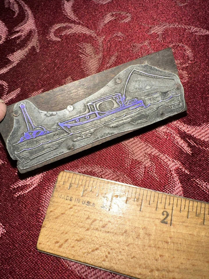 Printing Block “ Man Fishing from Boat “ Lighthouse in Background! Nice Image! - Image 4 of 4