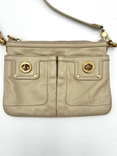 Marc by Marc Jacobs Percy Crossbody Clutch Bag Taupe Leather Removable Strap - Picture 3 of 20