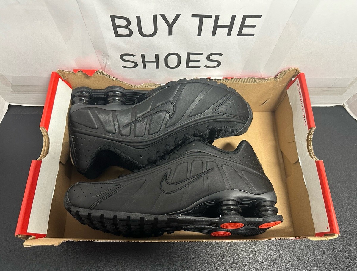 Nike Shox R4 