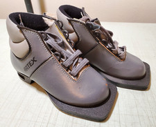 NEW Vintage Airtex Junior EU29 Nordic Norm 75mm Cross Country Ski Boots