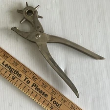 Vintage Maun Industries Leather Punch Leathercraft #223 Made In England