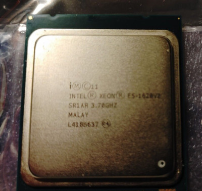 Intel Xeon E5-1620V2 4-cores CPU Processor FCLGA2011 3.70 GHz 10 MB Cache