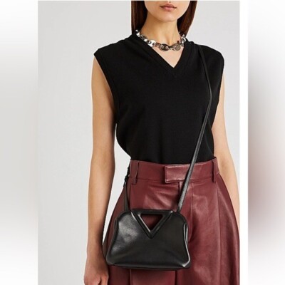 Bottega Veneta Small Point Leather Bag in Black | eBay