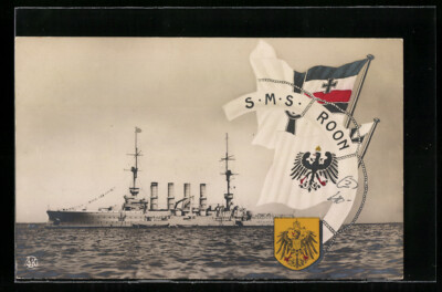 AK Kriegsschiff S. M. S. Roon auf hoher See, Fahnen mit Wappen 