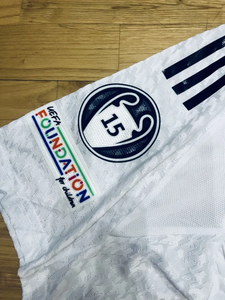 Camiseta Real Madrid 2024/2025. Talla XXL versión jugador. Dorsal 9 Mbappe - Imagen 4 de 4