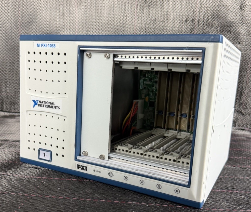 NATIONAL INSTRUMENTS NI PXI-1033 CHASSIS 5 SLOT Mfg 2012*Guaranteed* Ships Fast