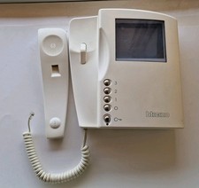 Bticino Terraneo Swing 344804 videocitofono da parete con staffa (NO 334804)