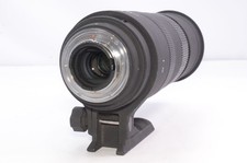 Sigma DG 150-500mm 1: 5-6 3 APO HSM Imagen editorial - Imagen de cierre