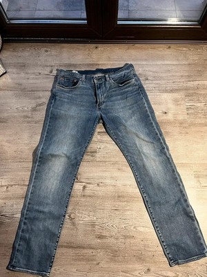 Levi s  Premium Model 502 Regular Taper
