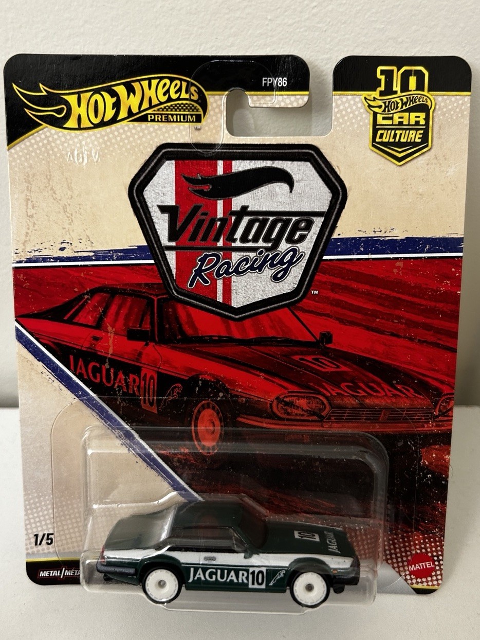Hot Wheels Premium Car Culture Vintage Racing Jaguar XJS 1:64 Diecast
