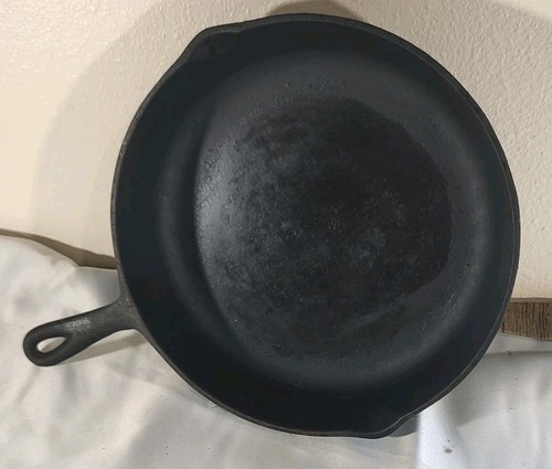 Vintage Gusseisen Pfanne Bratpfanne von BSR Größe Nr. 8 10 5/8"