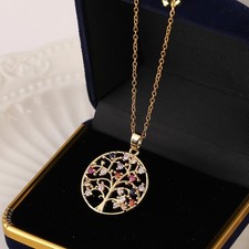 1 x Beautiful Gold Tone Tree of Life Necklace with Cubic Zirconia Detail.