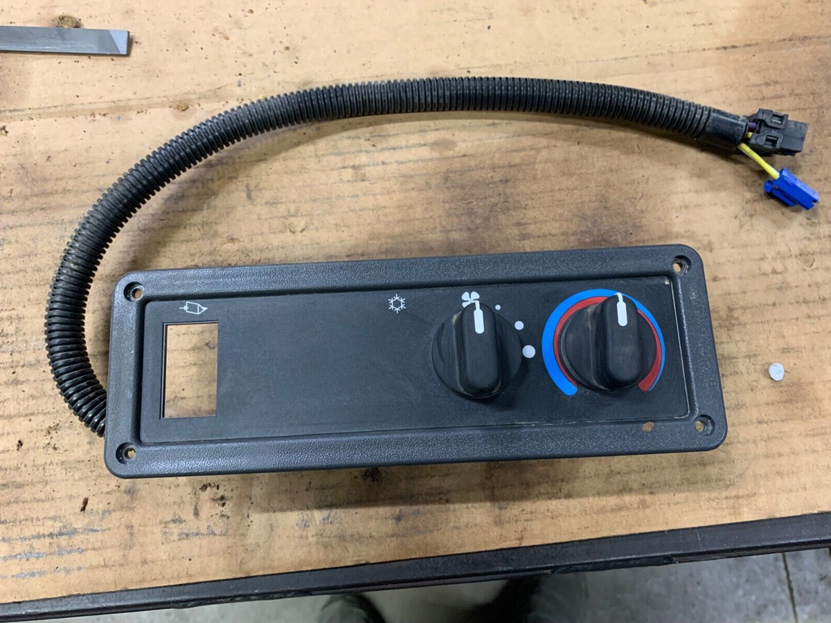 New Holland Handle Heater switch control panel fan switch LS170