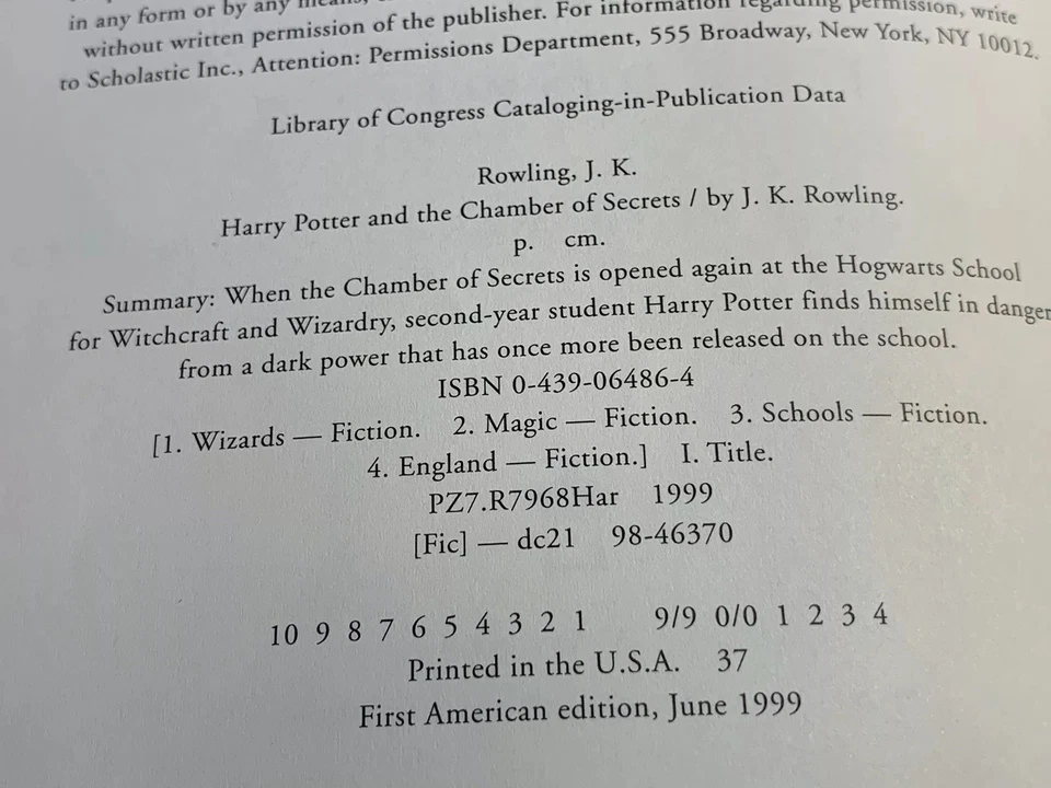 RARE MISPRINT & TYPO - 1st Edition: Harry Potter & the Chamber of Secrets - Image 4 of 4