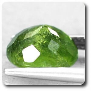 Grenat Hydrogrossulaire Vert 1,28 Carats - Coupe Ovale, Clarté SI1, Origine Canada, Non Chauffé