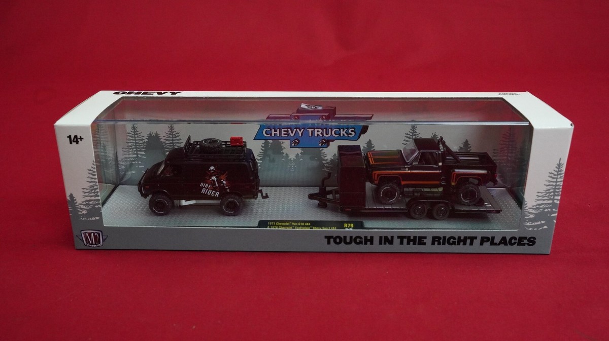 M2 Machines 1971 Chevrolet Van G10 4X4 & 1976 Chevrolet Scottsdale